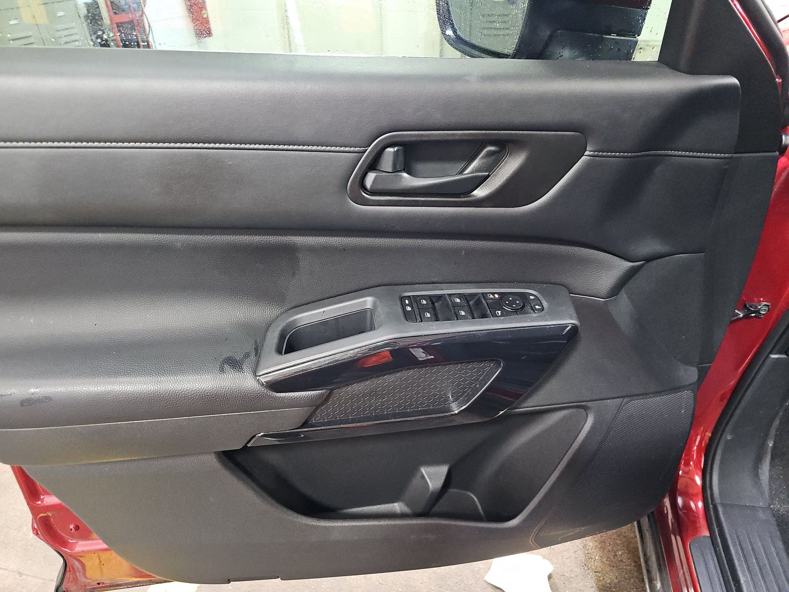 2023 Nissan Pathfinder SV AWD