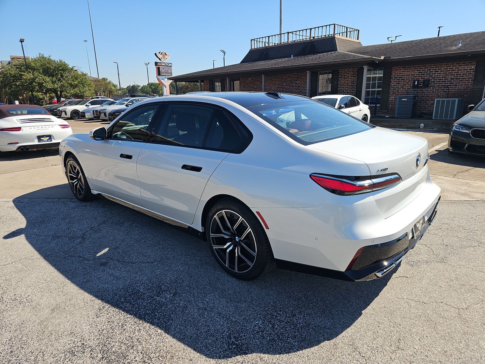 2023 BMW 7 Series 760i xDrive AWD