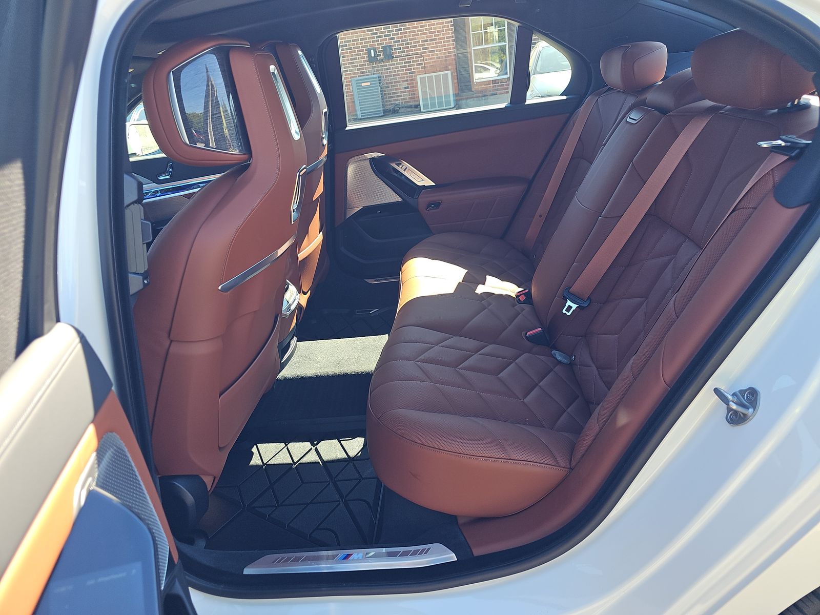 2023 BMW 7 Series 760i xDrive AWD