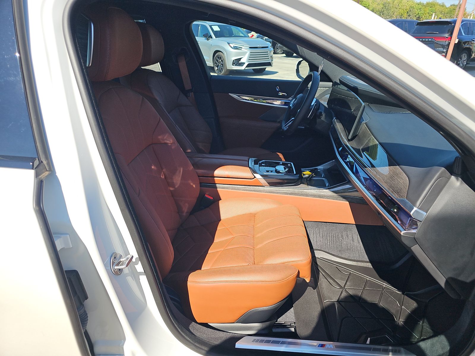 2023 BMW 7 Series 760i xDrive AWD