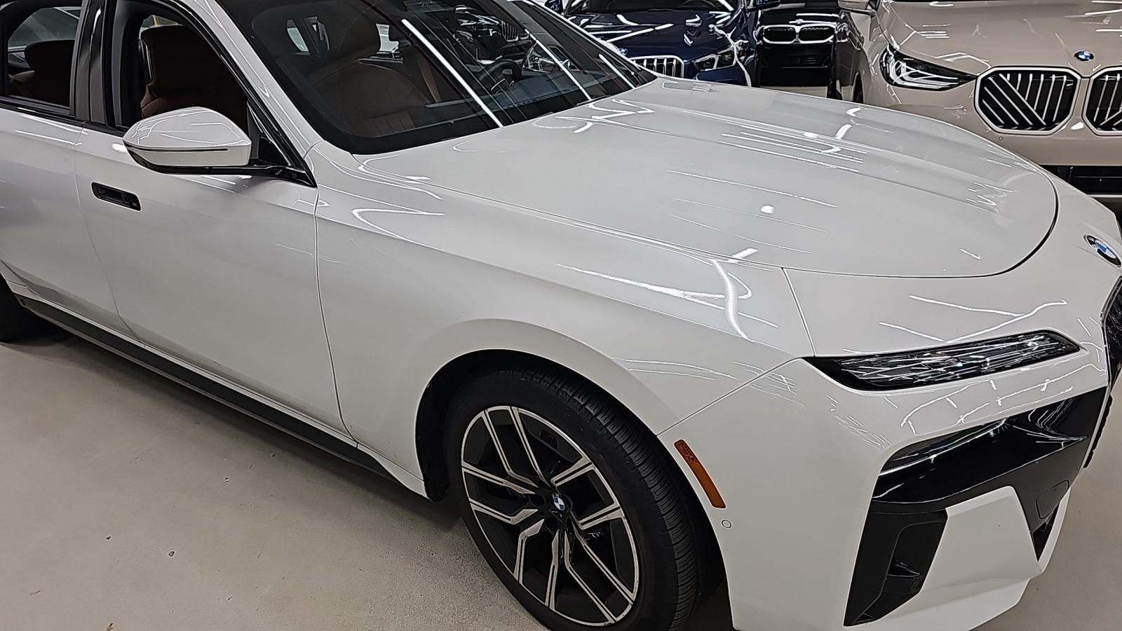 2023 BMW 7 Series 760i xDrive AWD