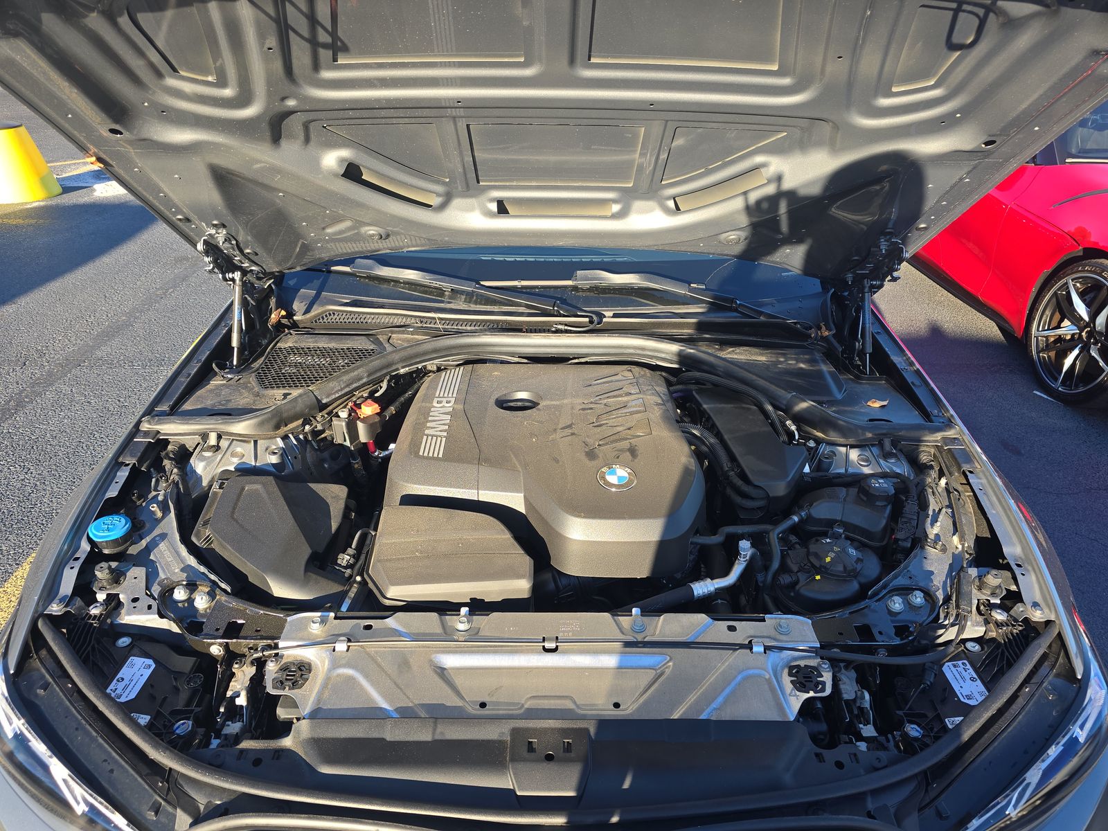 2025 BMW 3 Series 330i xDrive AWD