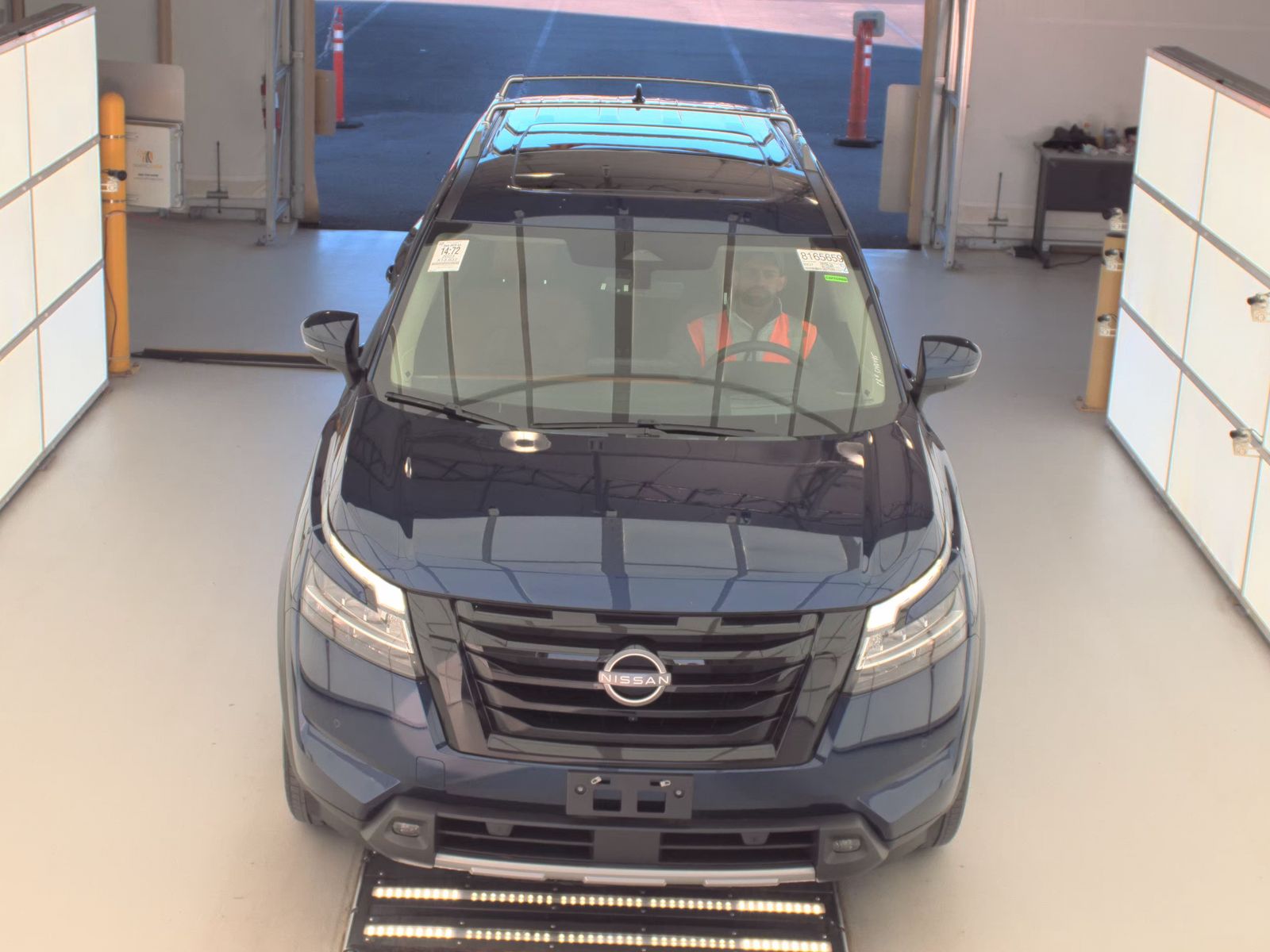 2023 Nissan Pathfinder Platinum AWD