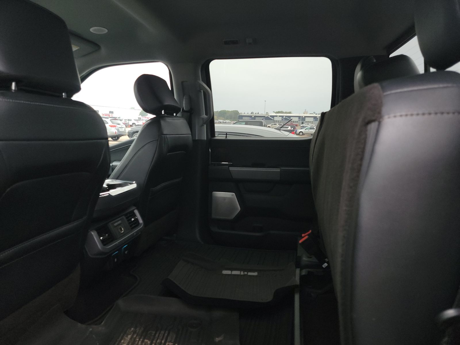 2022 Ford F-150 Hybrid Lariat AWD