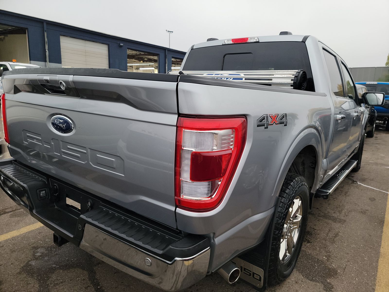 2022 Ford F-150 Hybrid Lariat AWD