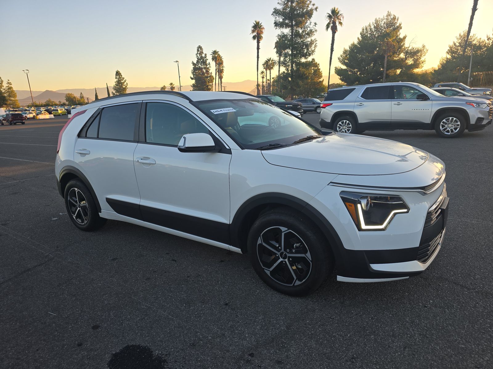 2025 Kia Niro PHEV EX FWD