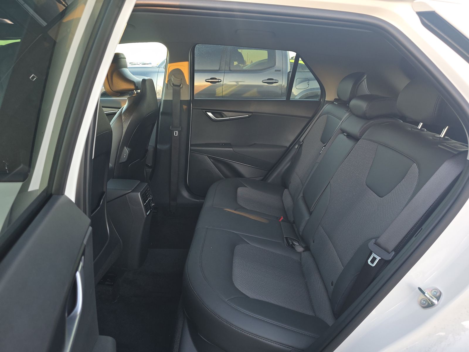 2025 Kia Niro PHEV EX FWD