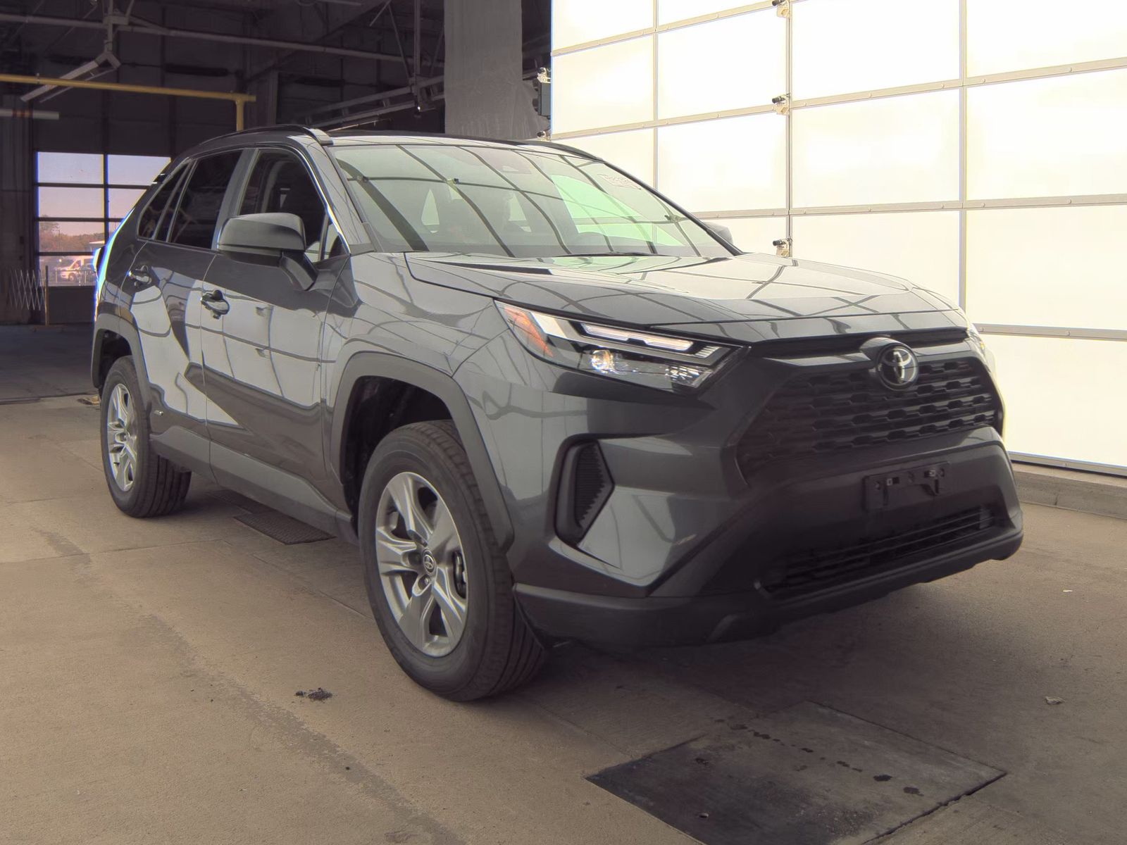 2025 Toyota RAV4 Hybrid LE AWD