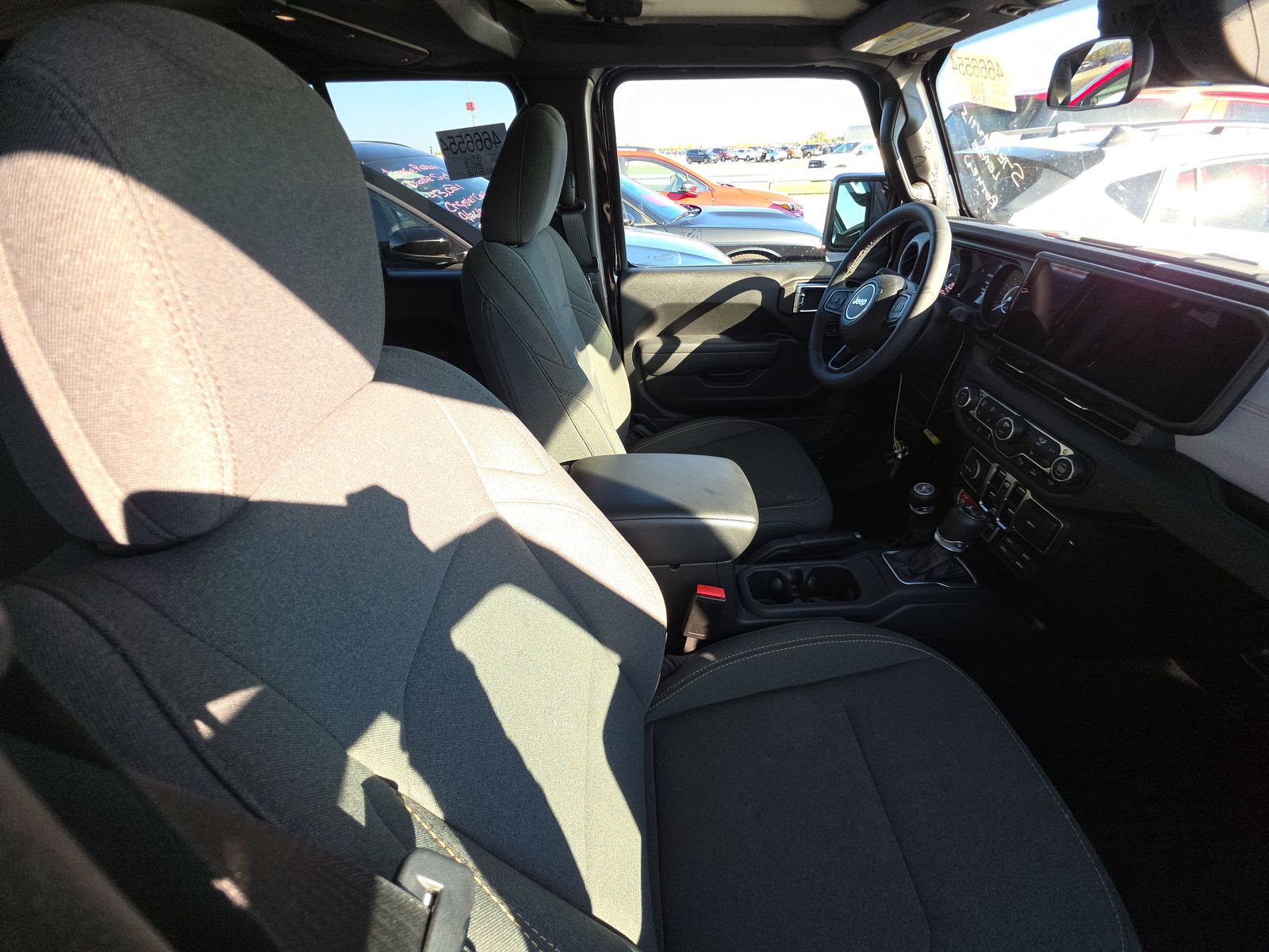 2025 Jeep Wrangler Willys AWD