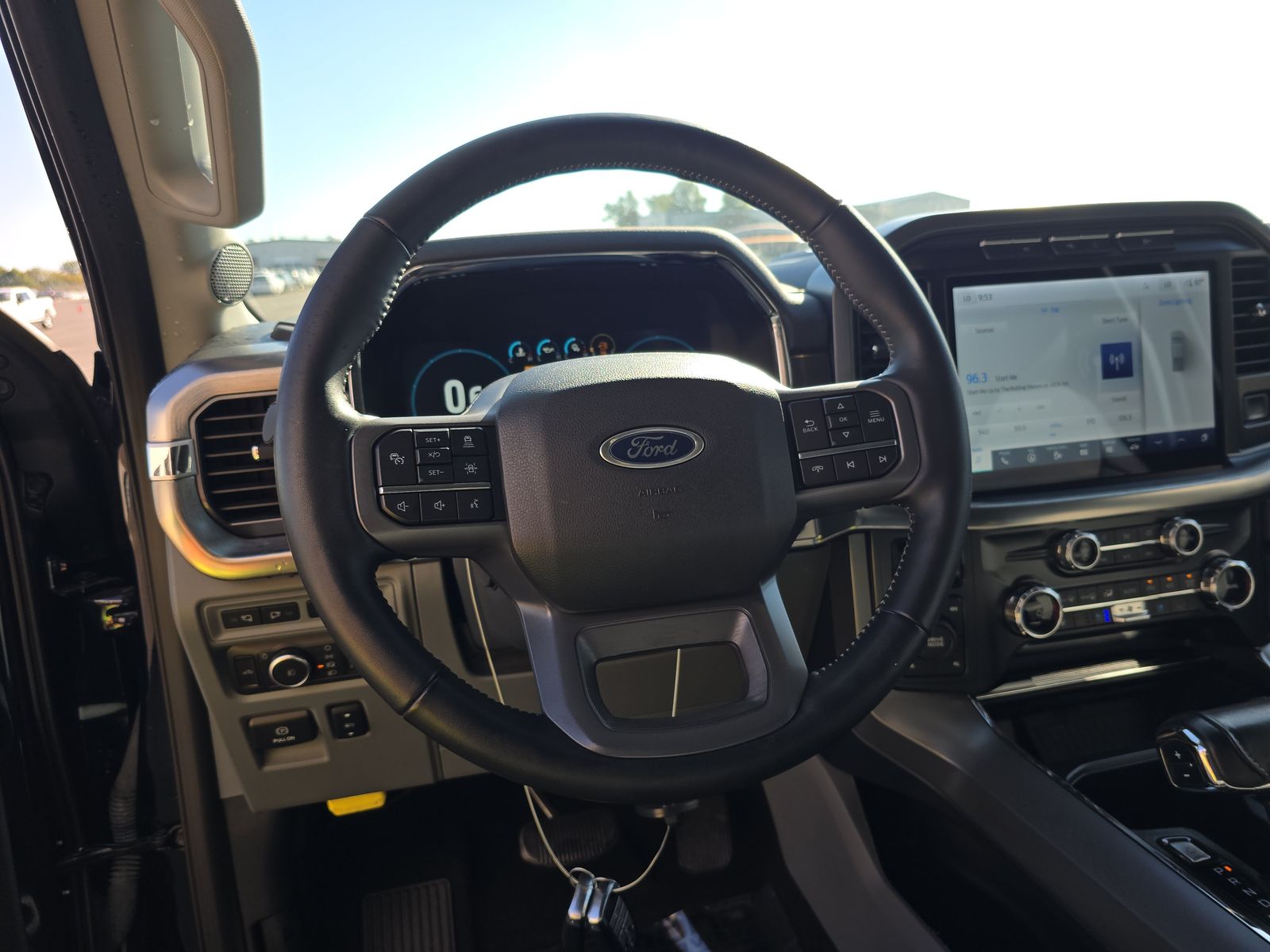 2022 Ford F-150 Lariat AWD