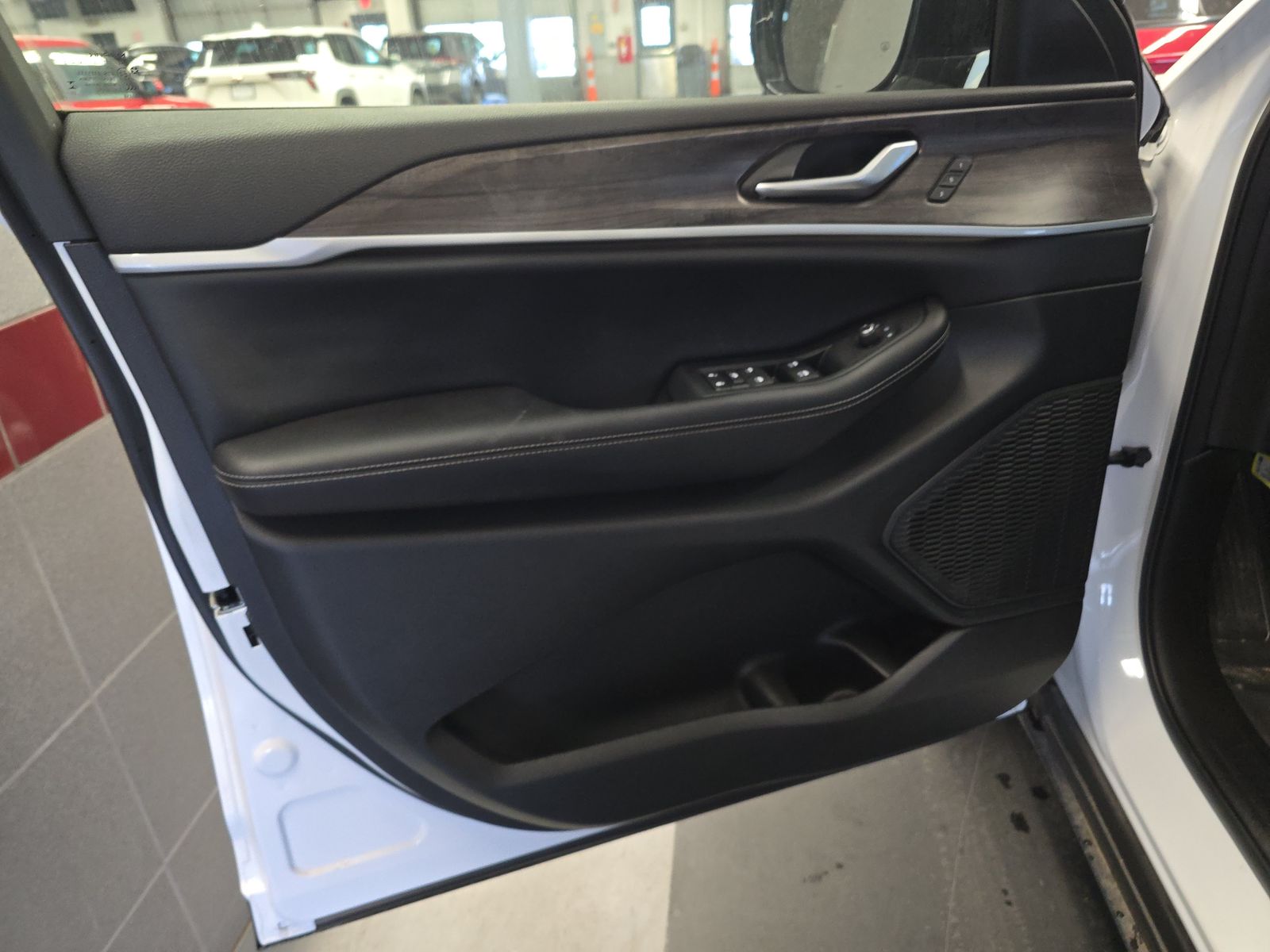 2024 Jeep Grand Cherokee Limited AWD