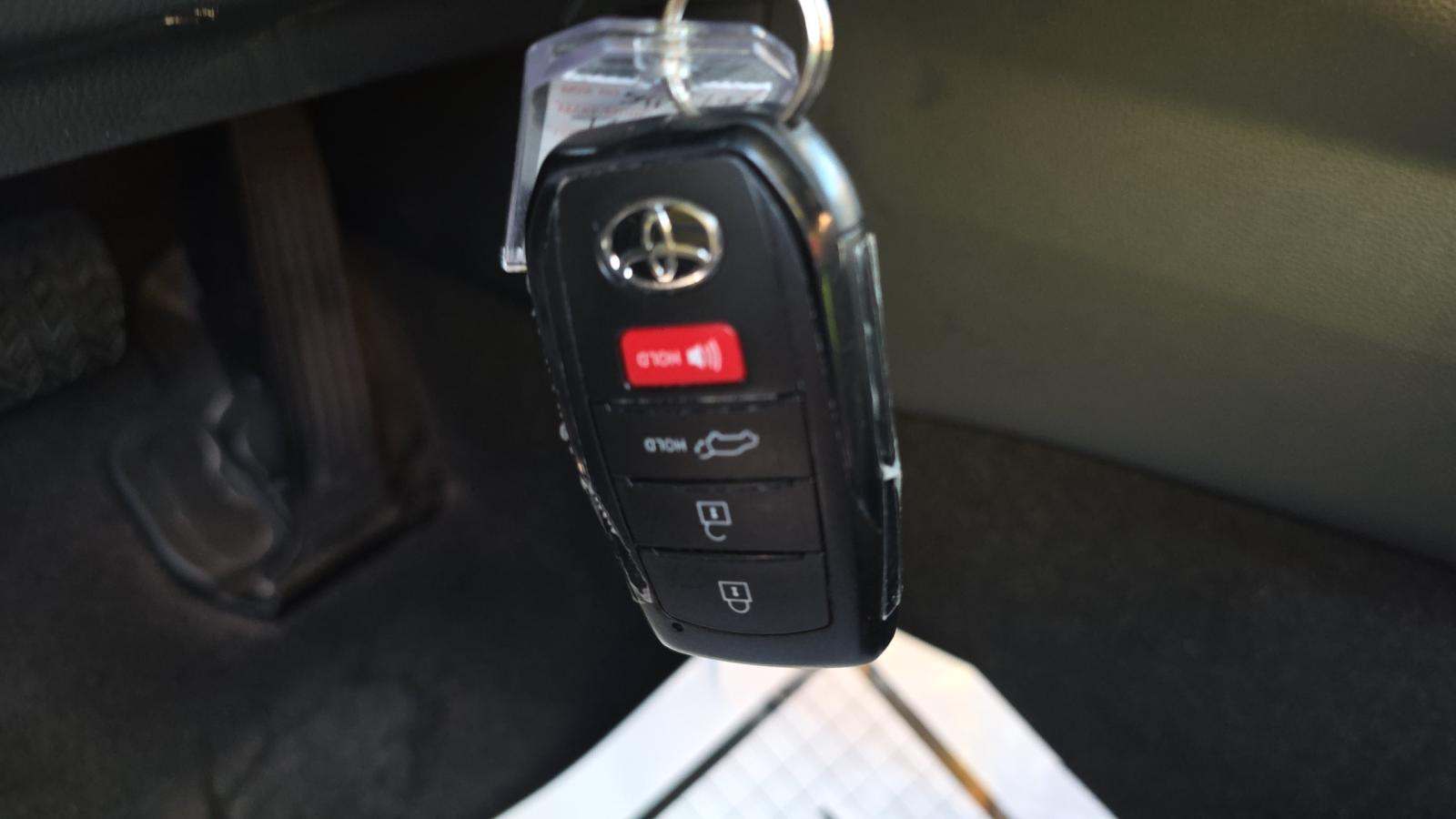 2024 Toyota Prius LE FWD