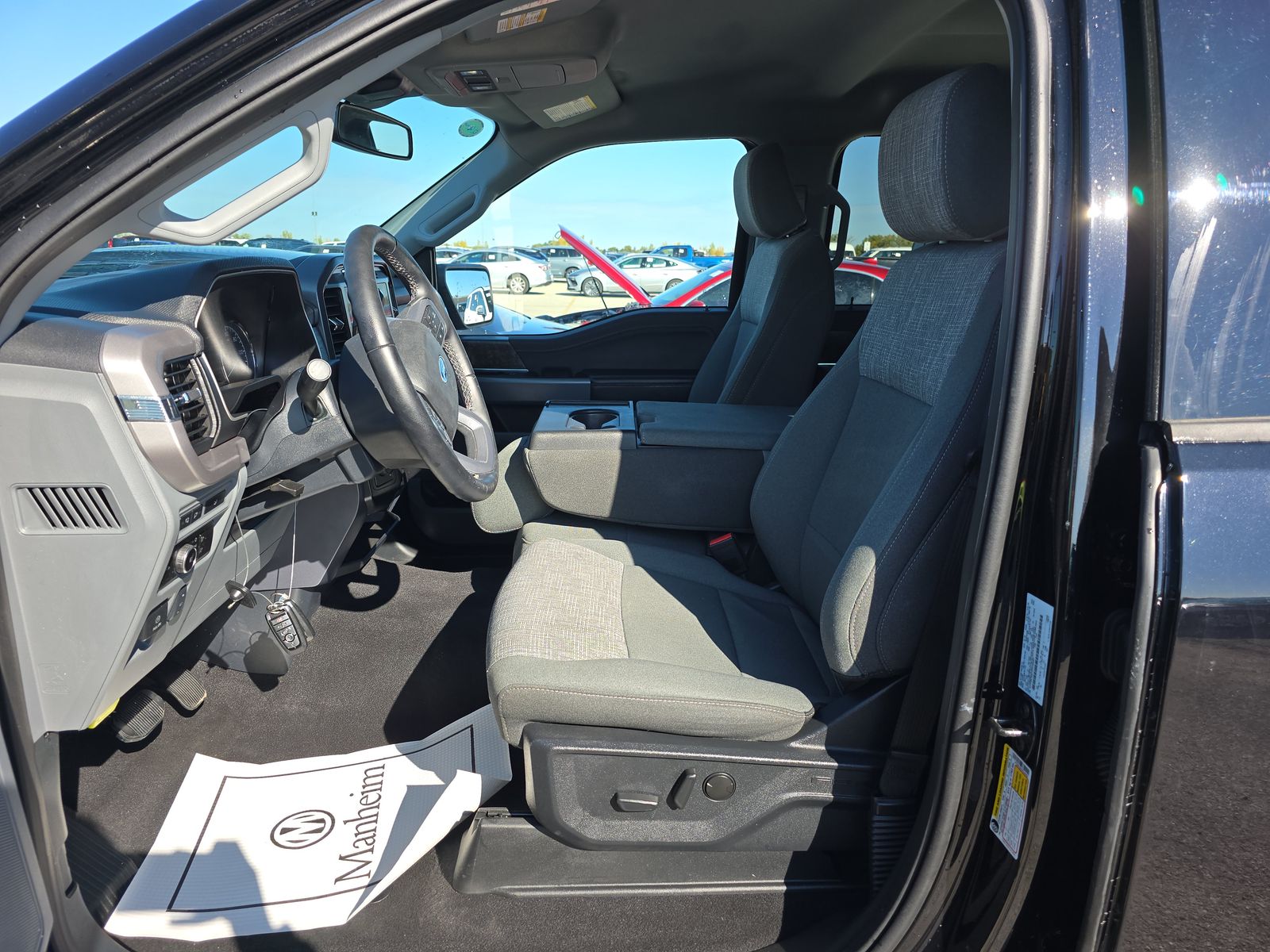 2023 Ford F-150 XLT AWD