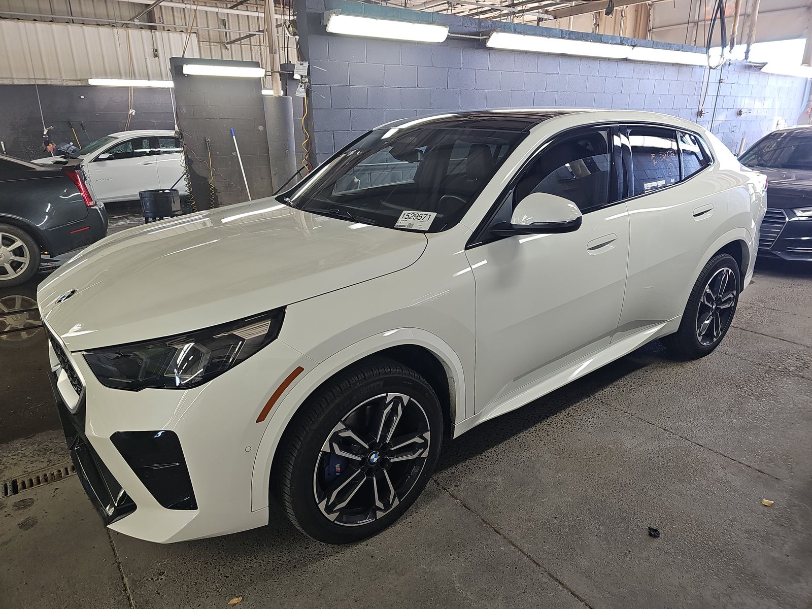 2025 BMW X2 xDrive28i AWD