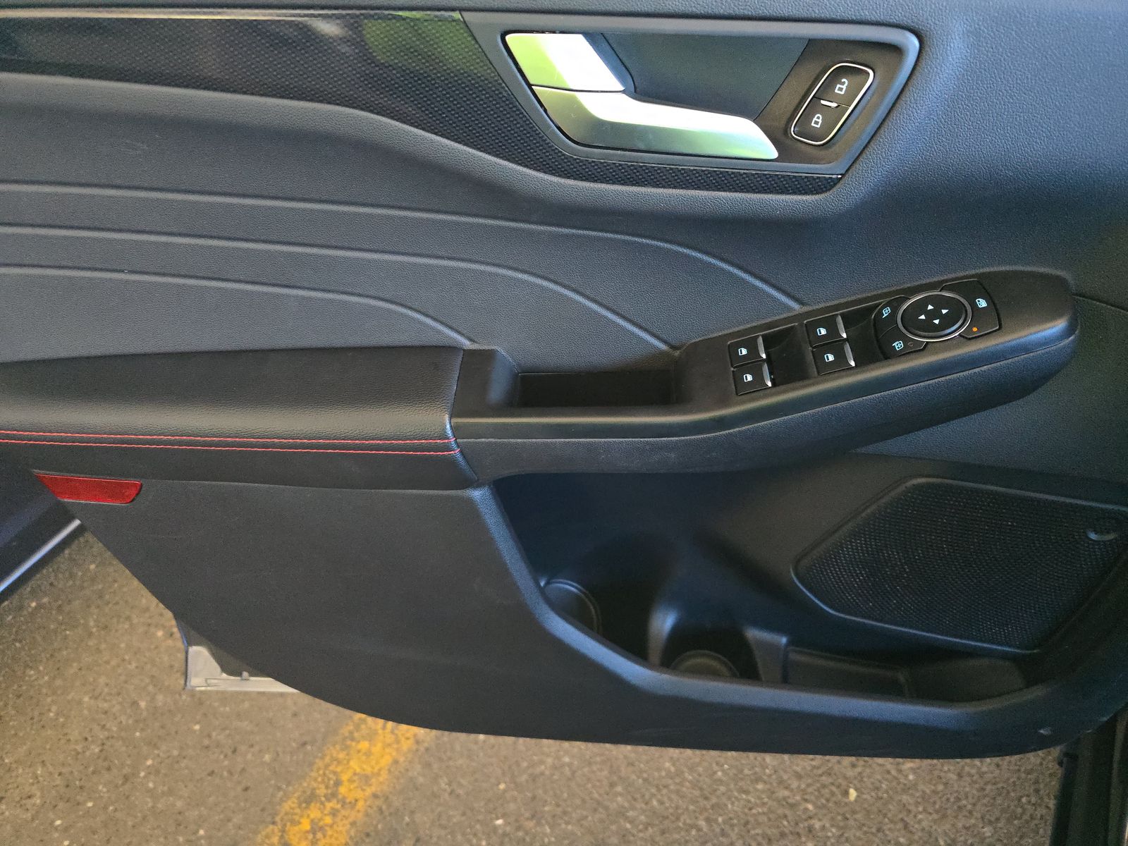 2025 Ford Escape ST-Line Select AWD