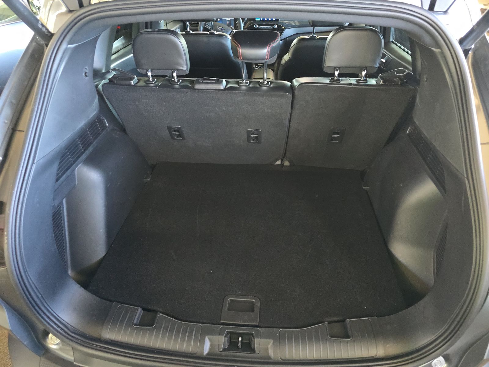 2025 Ford Escape ST-Line Select AWD