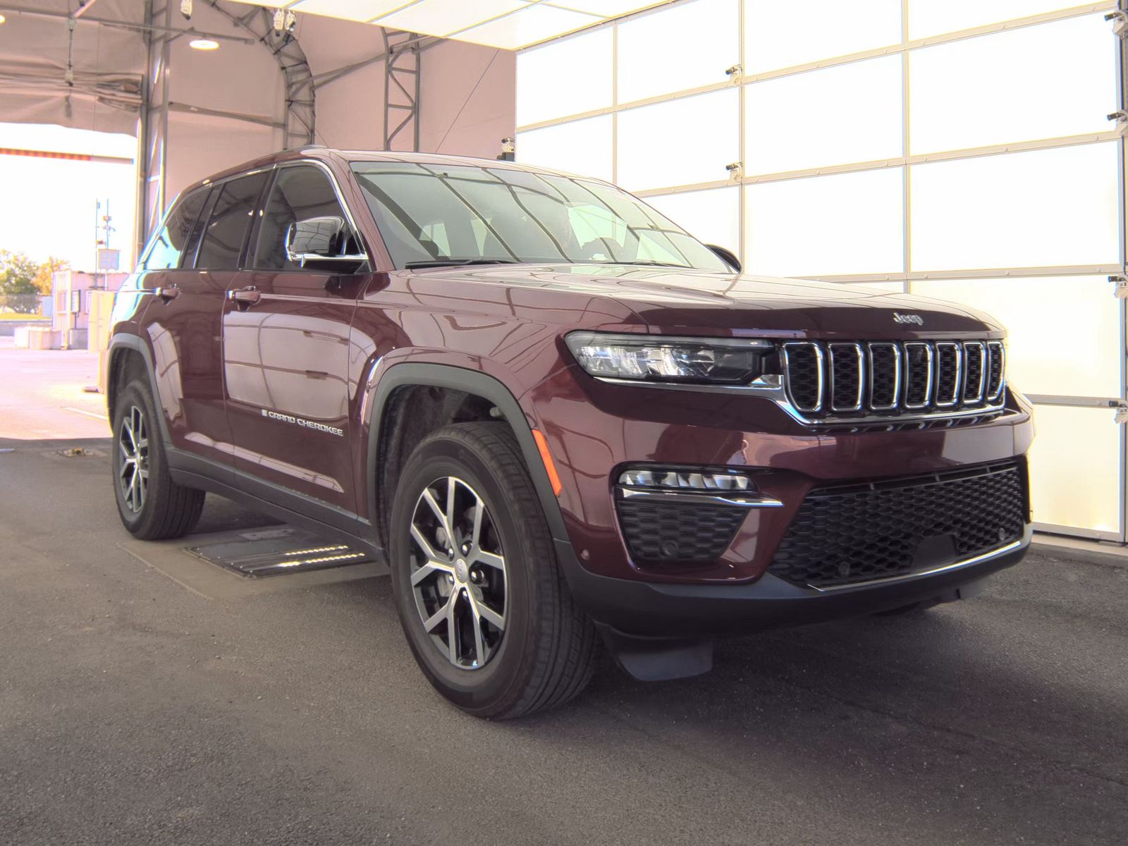 2024 Jeep Grand Cherokee Limited AWD