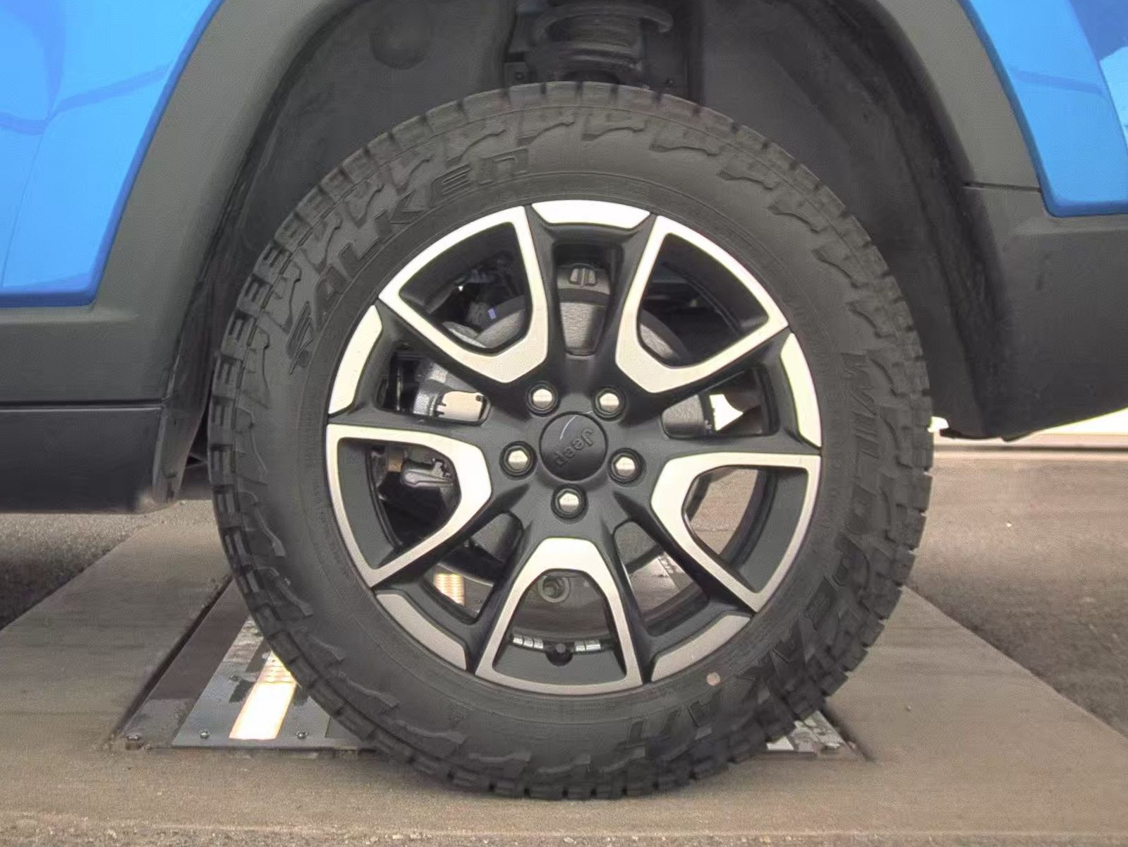 2024 Jeep Compass Trailhawk AWD