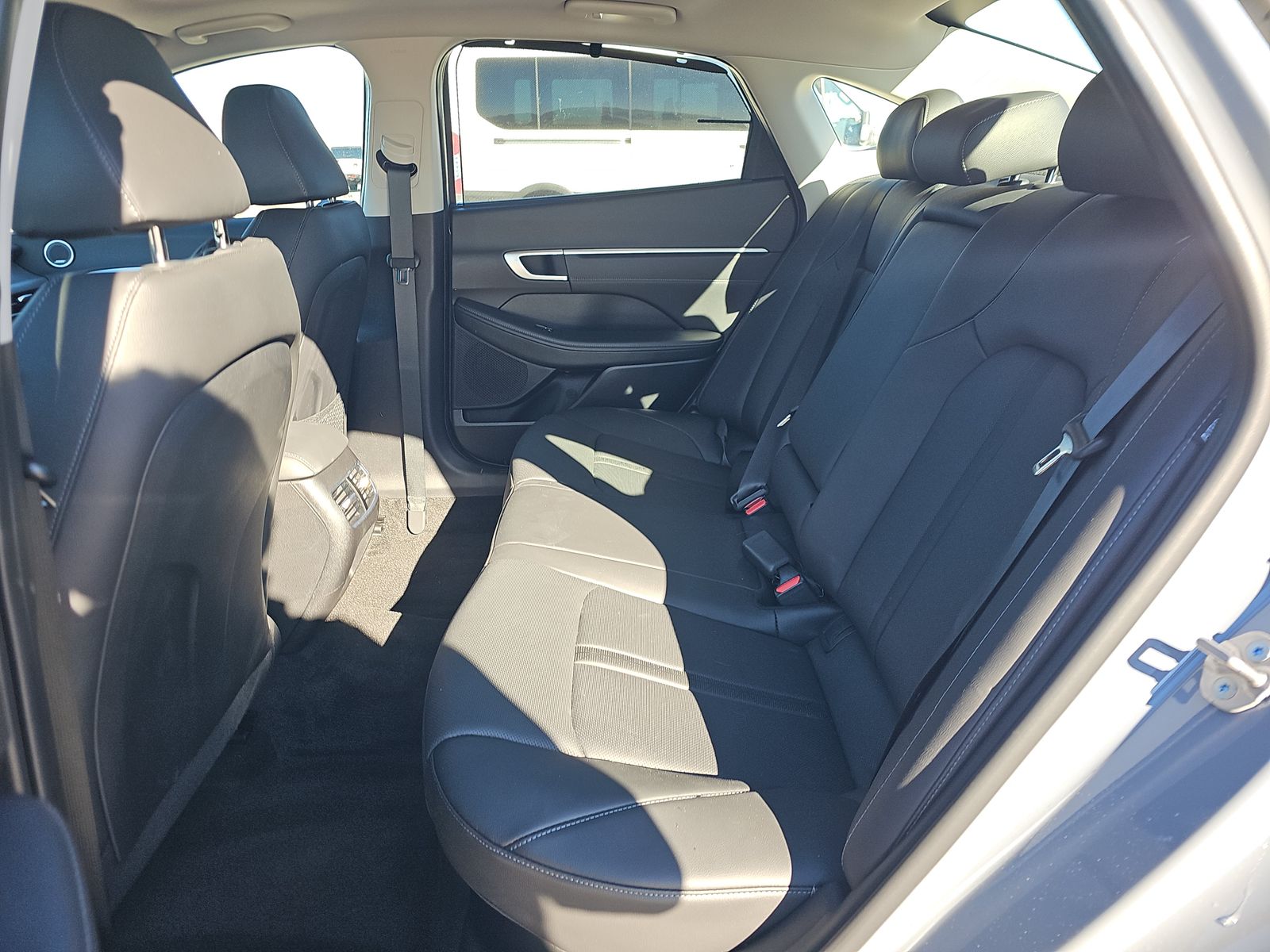 2025 Hyundai Sonata Hybrid Limited FWD