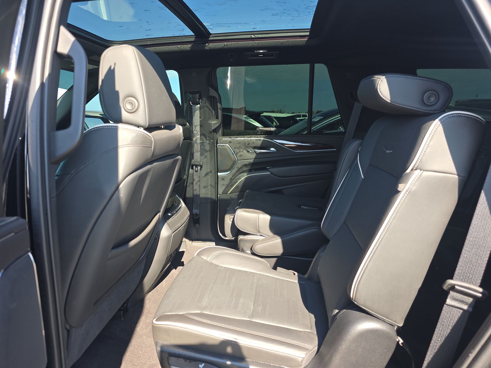 2022 Cadillac Escalade Premium Luxury AWD