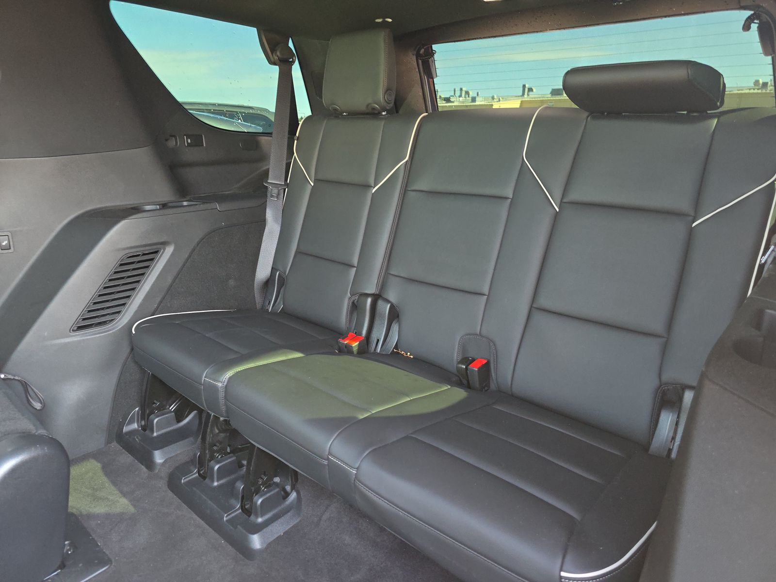 2022 Cadillac Escalade Premium Luxury AWD