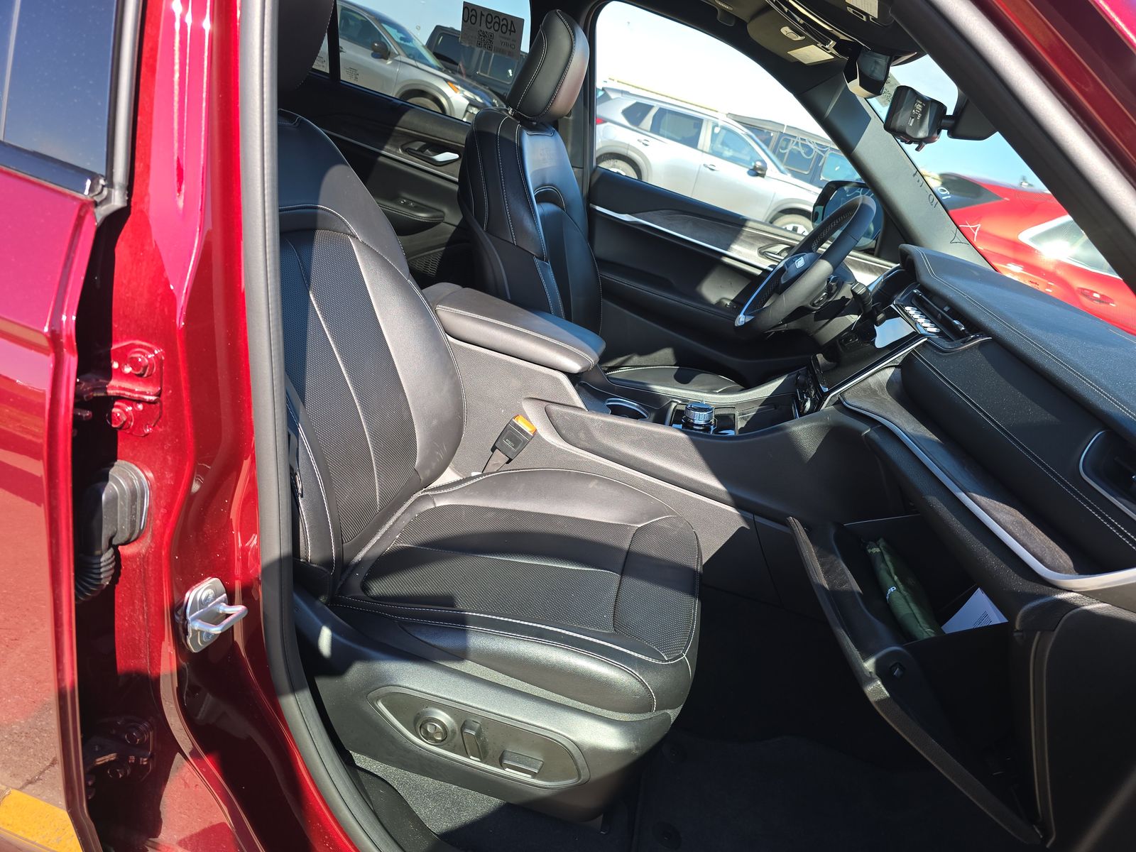 2024 Jeep Grand Cherokee Limited AWD