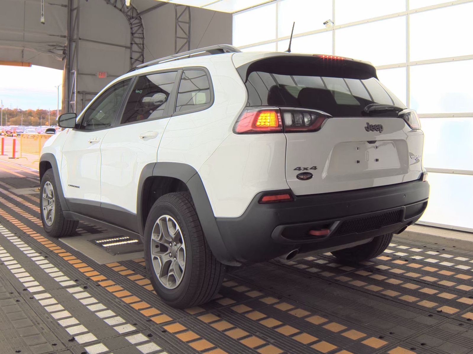 2022 Jeep Cherokee Trailhawk AWD