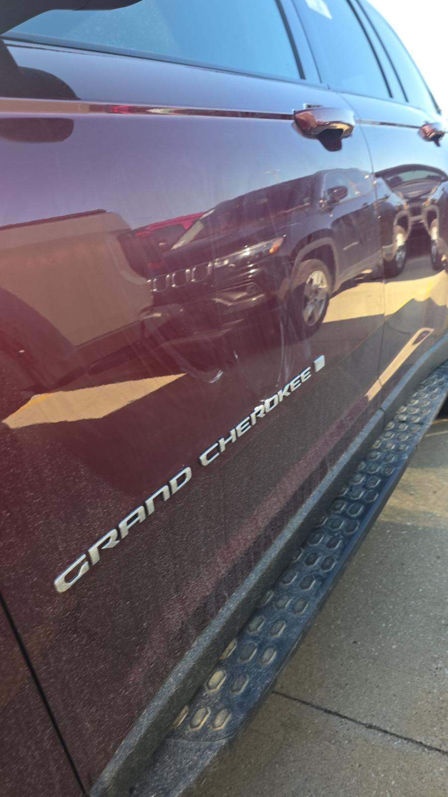 2024 Jeep Grand Cherokee Laredo X RWD