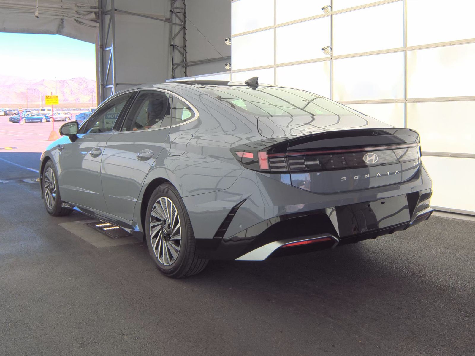 2025 Hyundai Sonata Hybrid Limited FWD