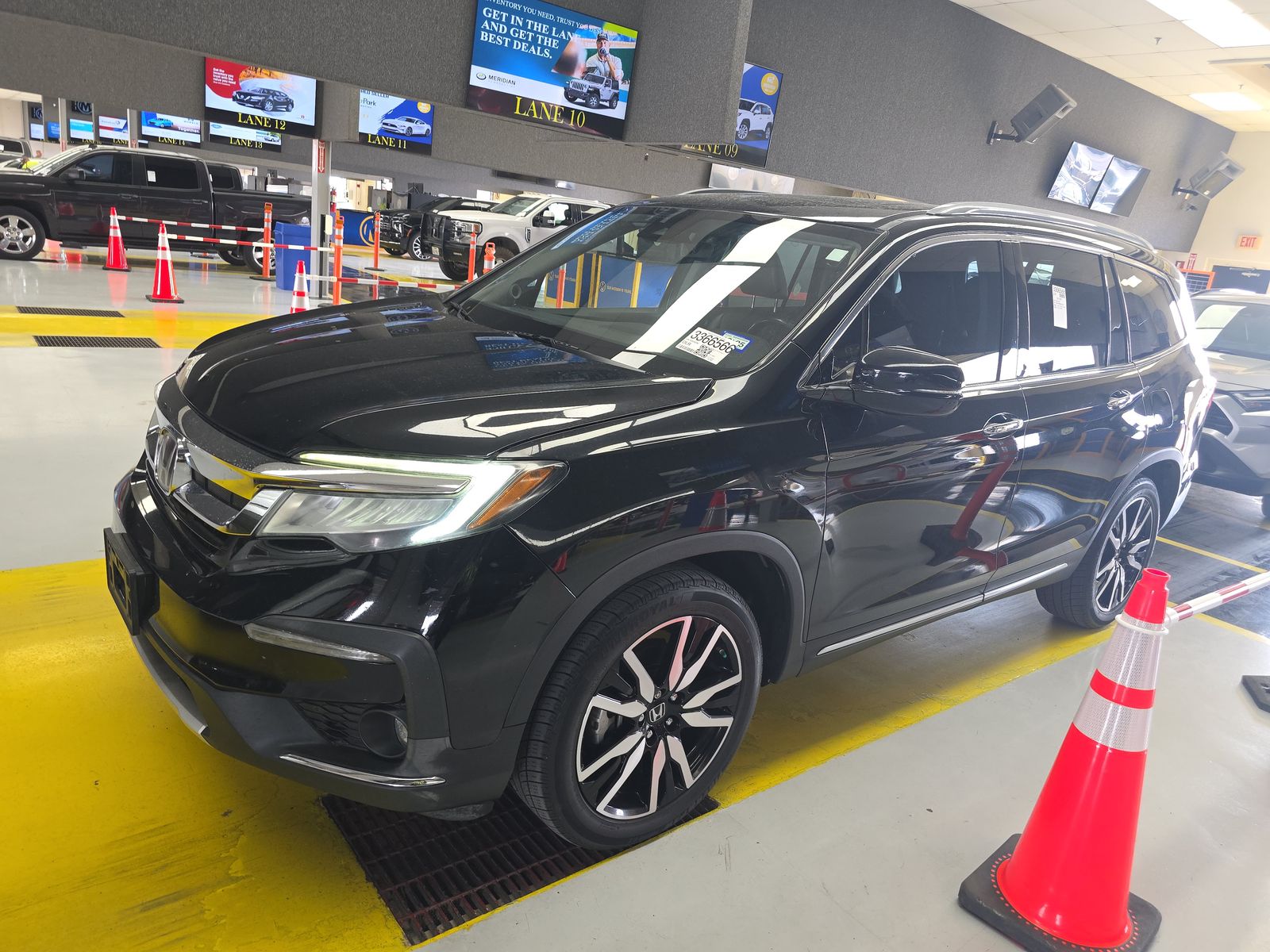 2019 Honda Pilot Touring FWD