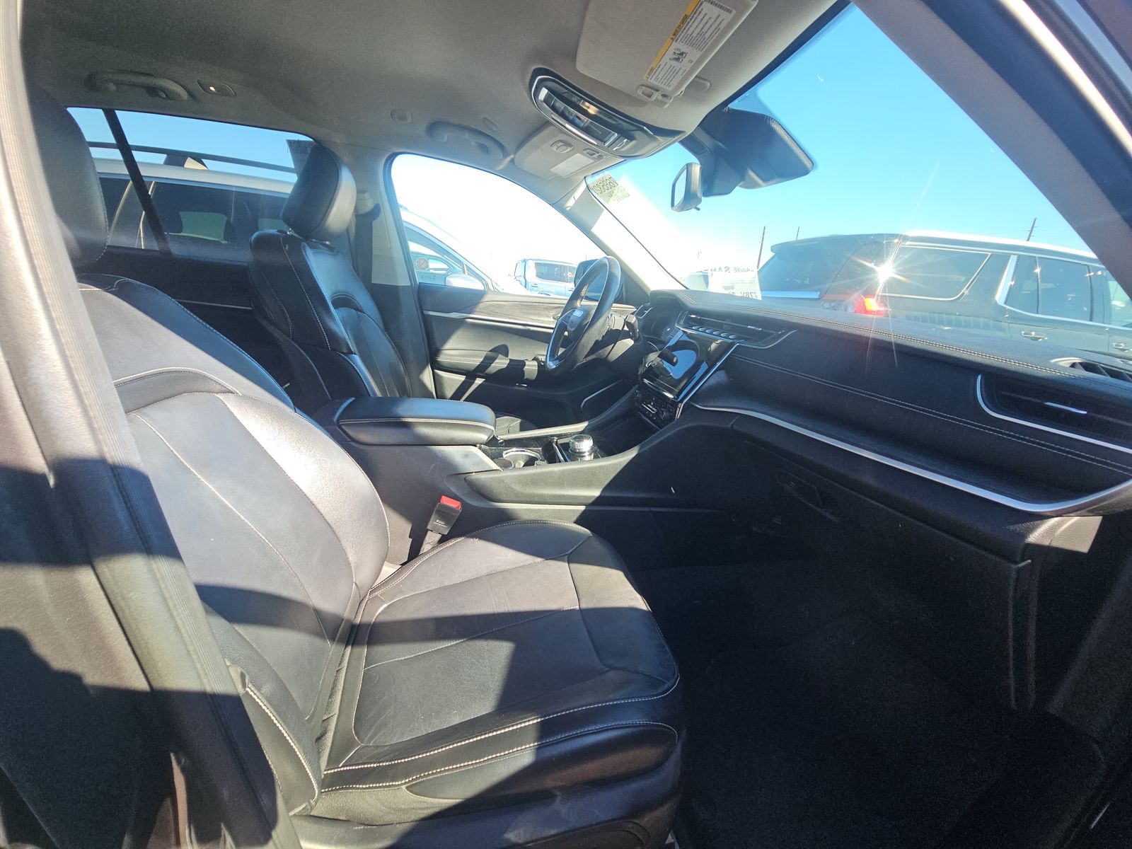 2022 Jeep Grand Cherokee Limited RWD