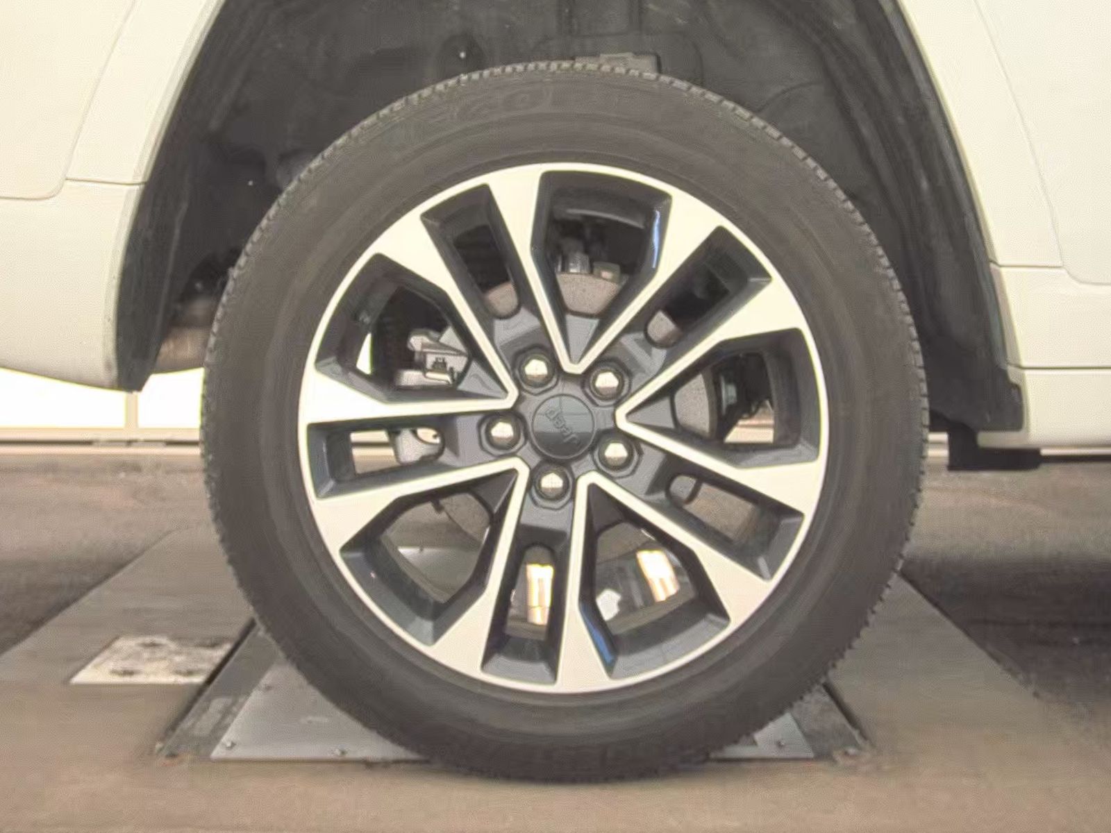 2024 Jeep Grand Cherokee Overland AWD