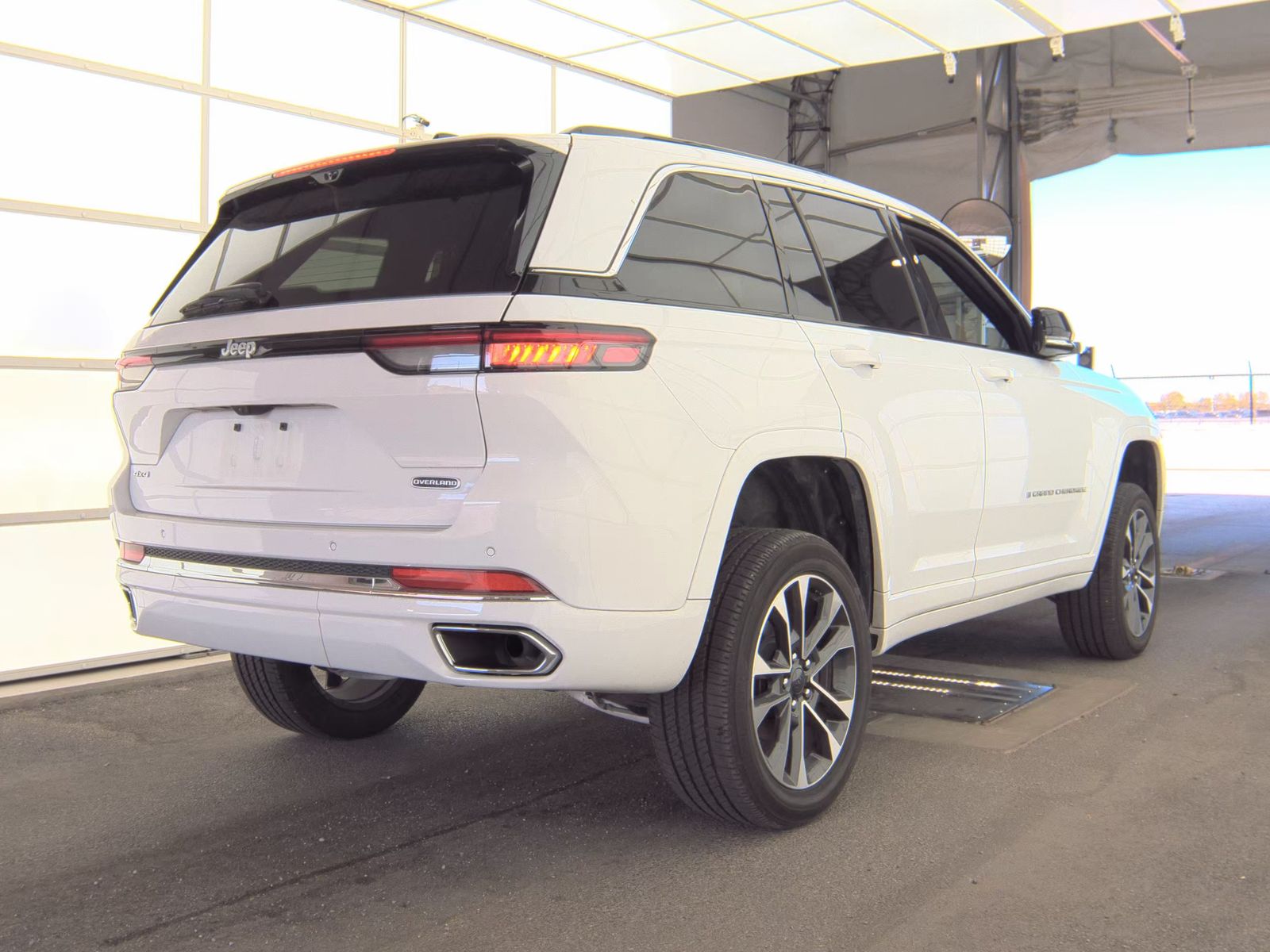 2024 Jeep Grand Cherokee Overland AWD