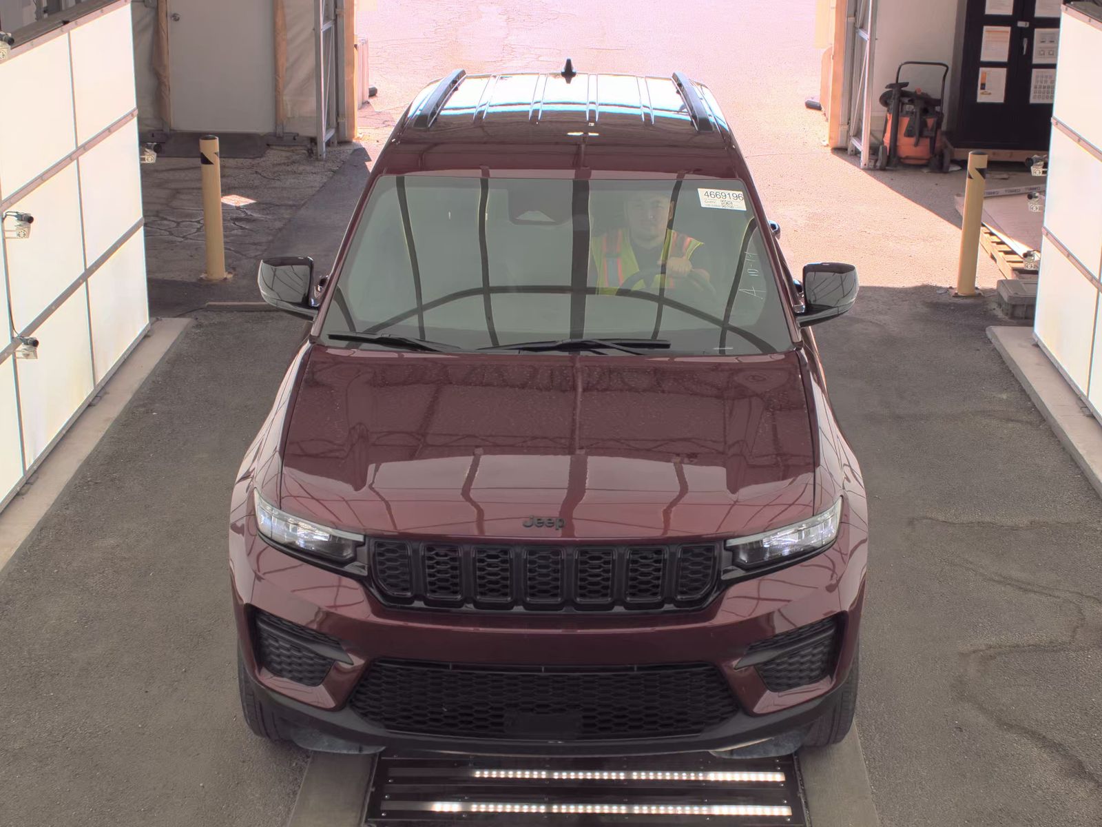 2024 Jeep Grand Cherokee Altitude AWD