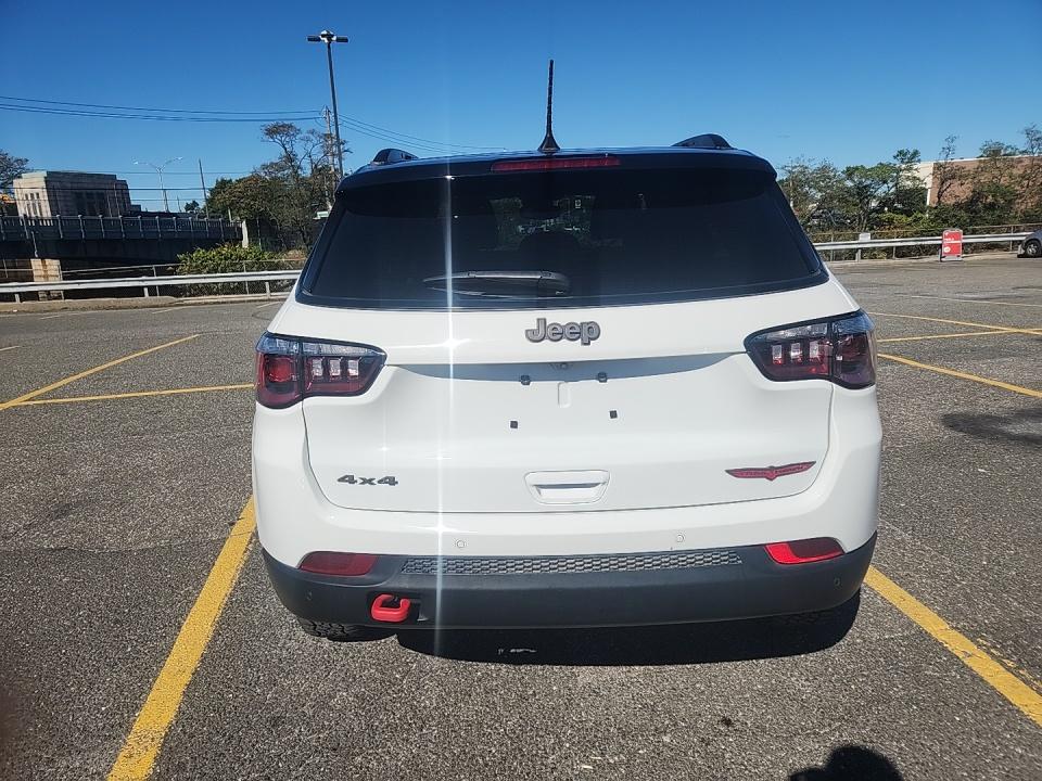 2025 Jeep Compass Trailhawk AWD