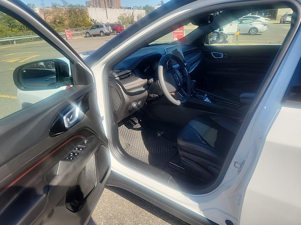 2025 Jeep Compass Trailhawk AWD