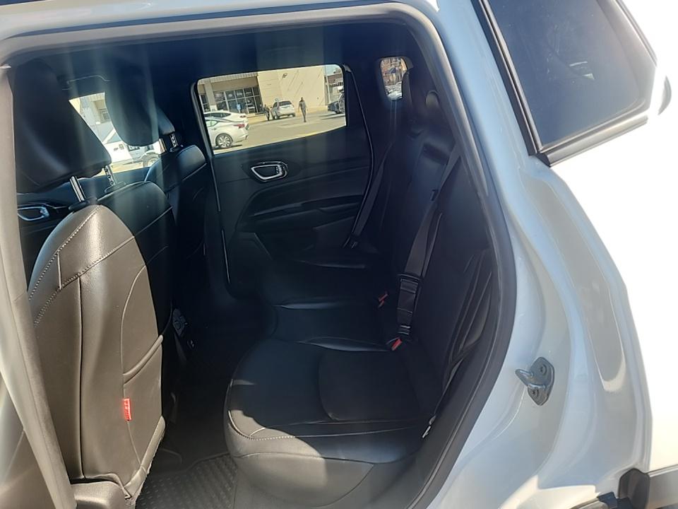 2025 Jeep Compass Trailhawk AWD