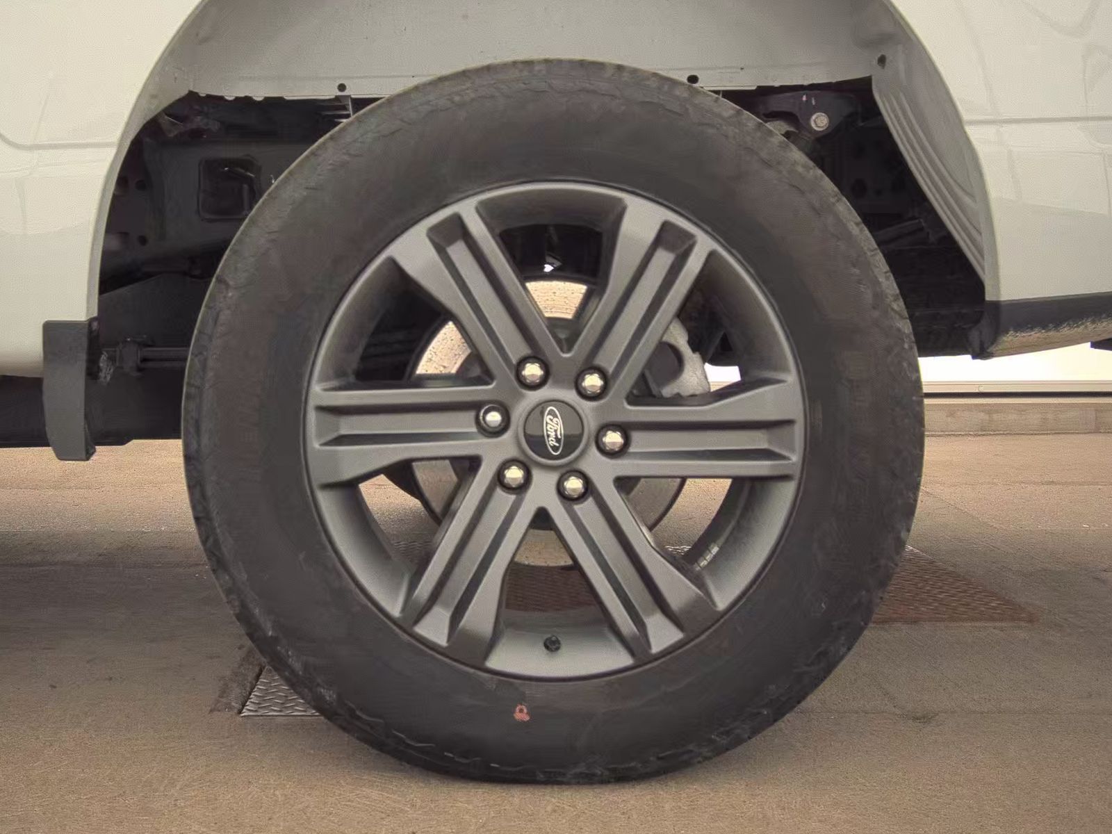 2023 Ford F-150 Hybrid Lariat AWD