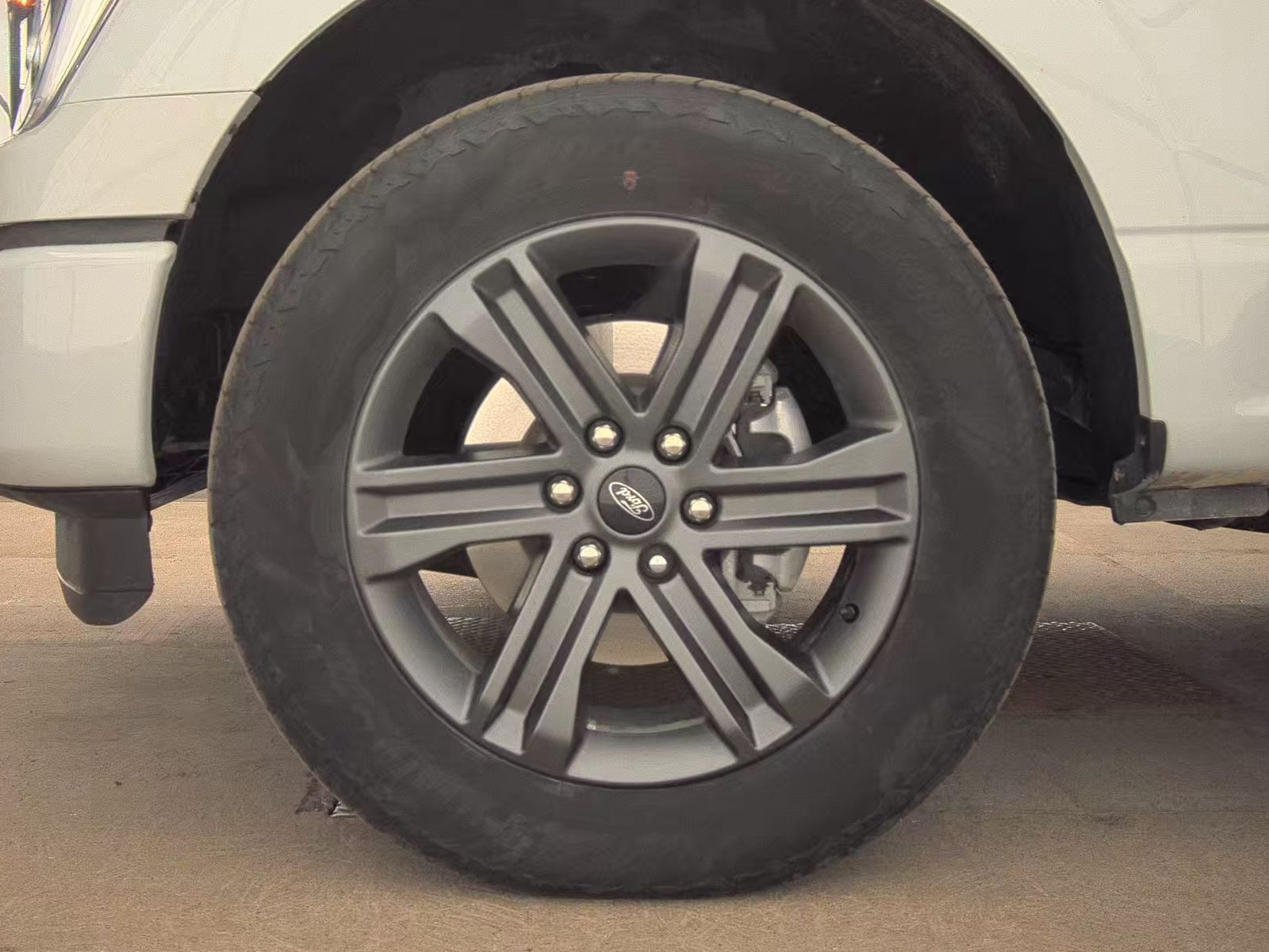 2023 Ford F-150 Hybrid Lariat AWD