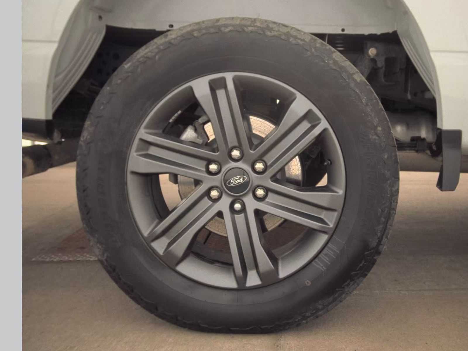 2023 Ford F-150 Hybrid Lariat AWD