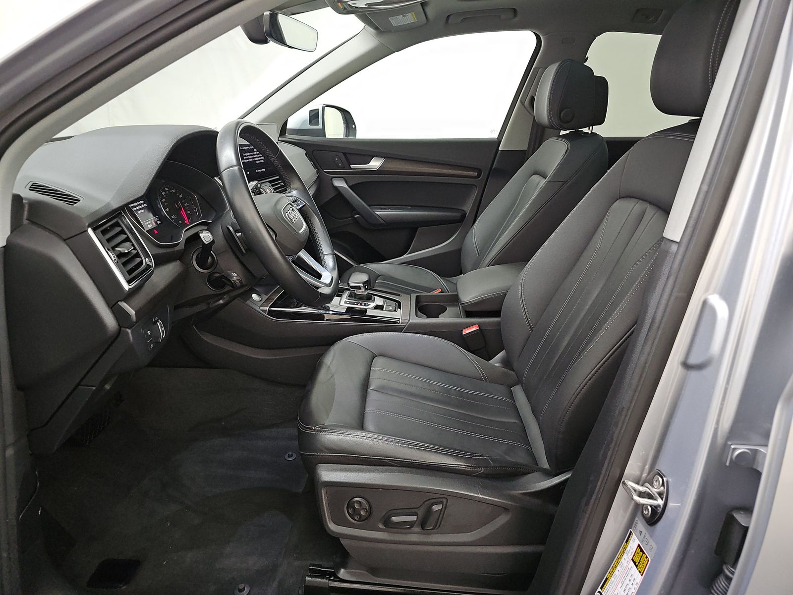 2023 Audi Q5 S line Premium AWD