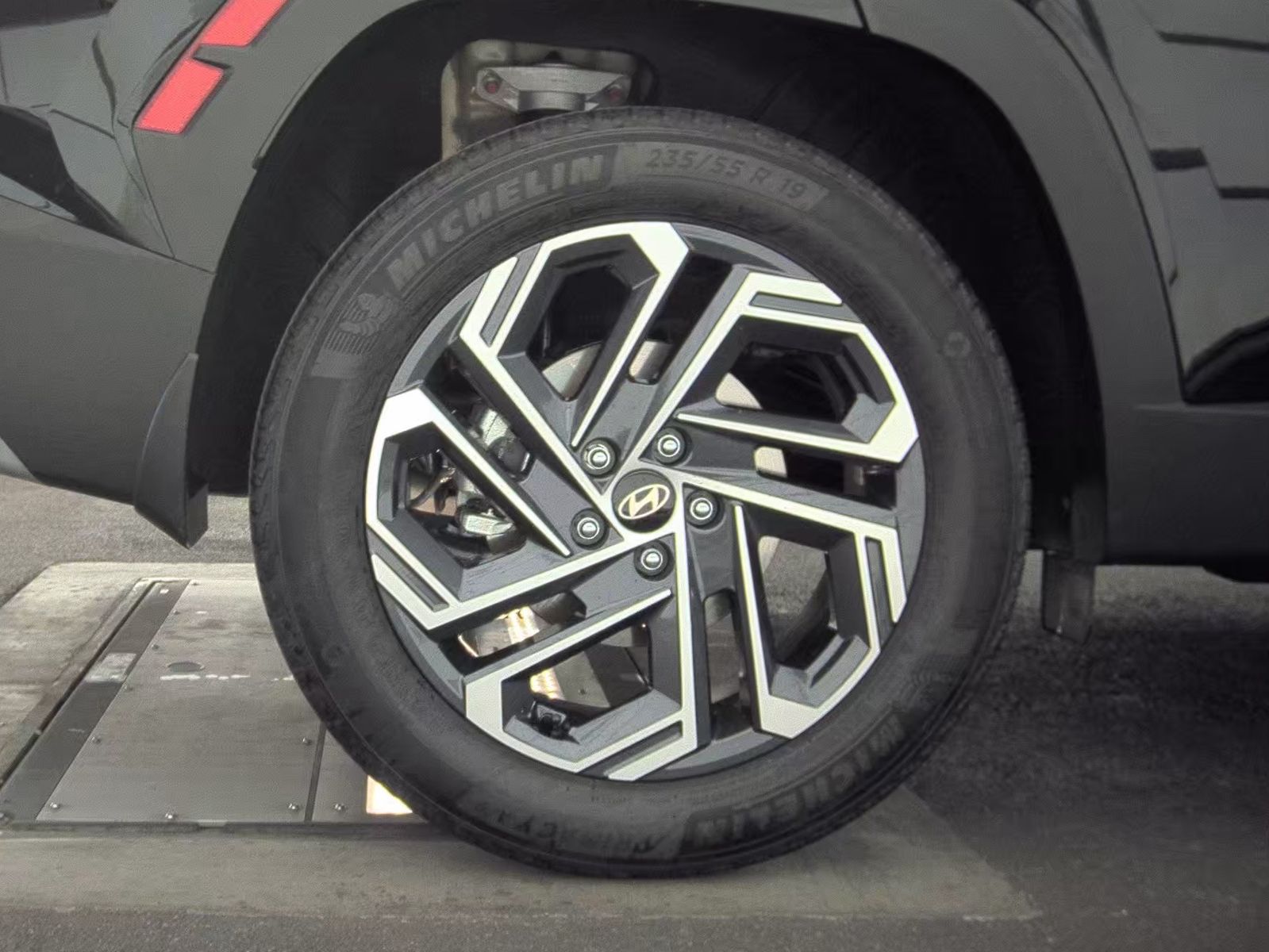 2025 Hyundai Tucson Hybrid Limited AWD