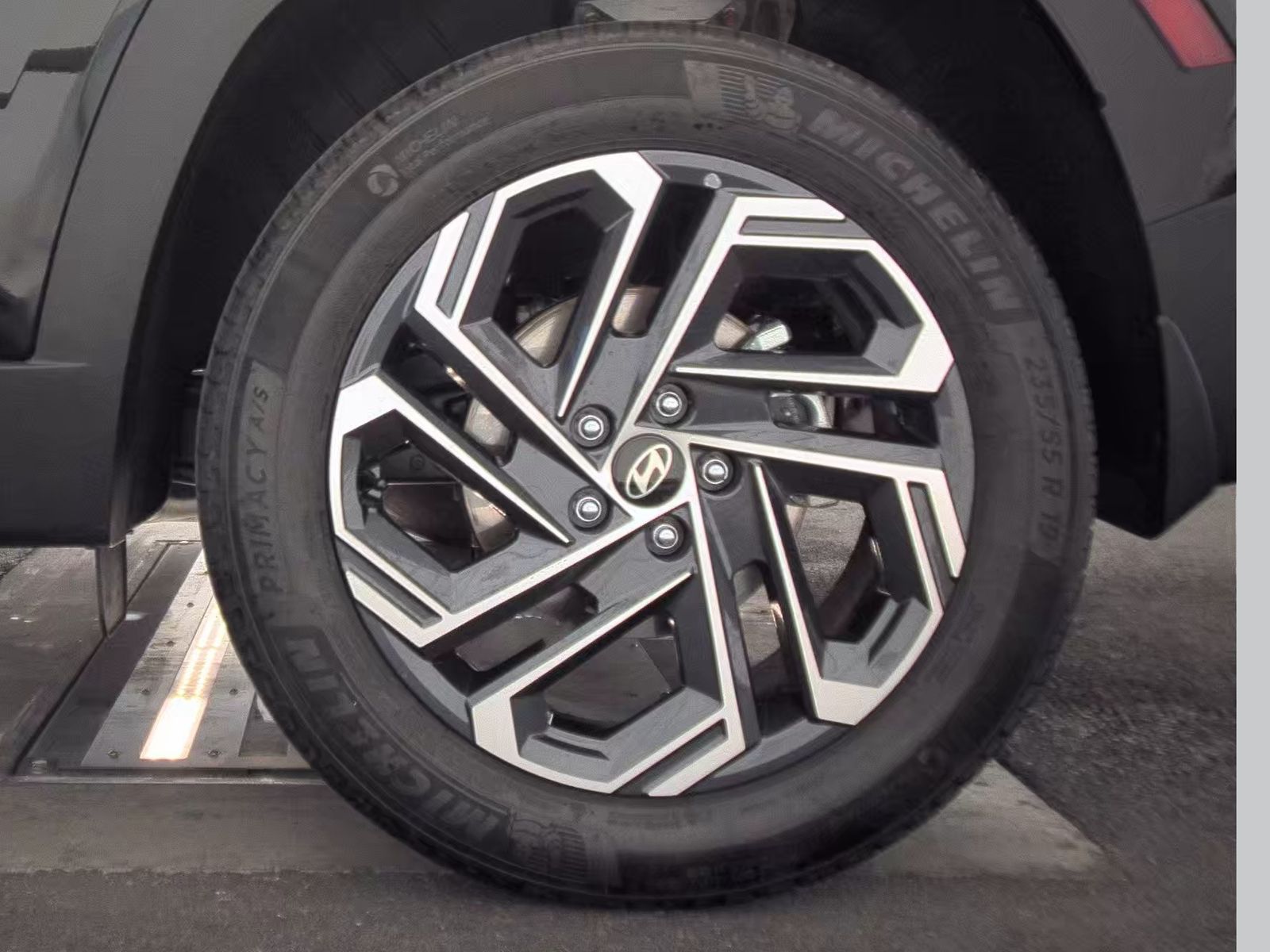 2025 Hyundai Tucson Hybrid Limited AWD