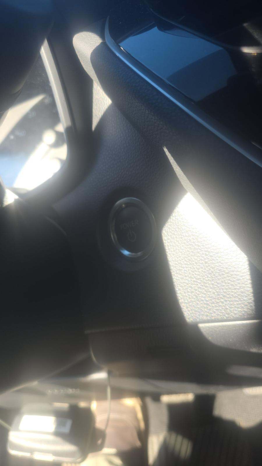 2025 Toyota Corolla Hybrid SE FWD