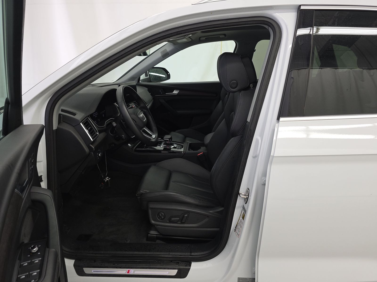 2024 Audi Q5 S line Premium Plus AWD