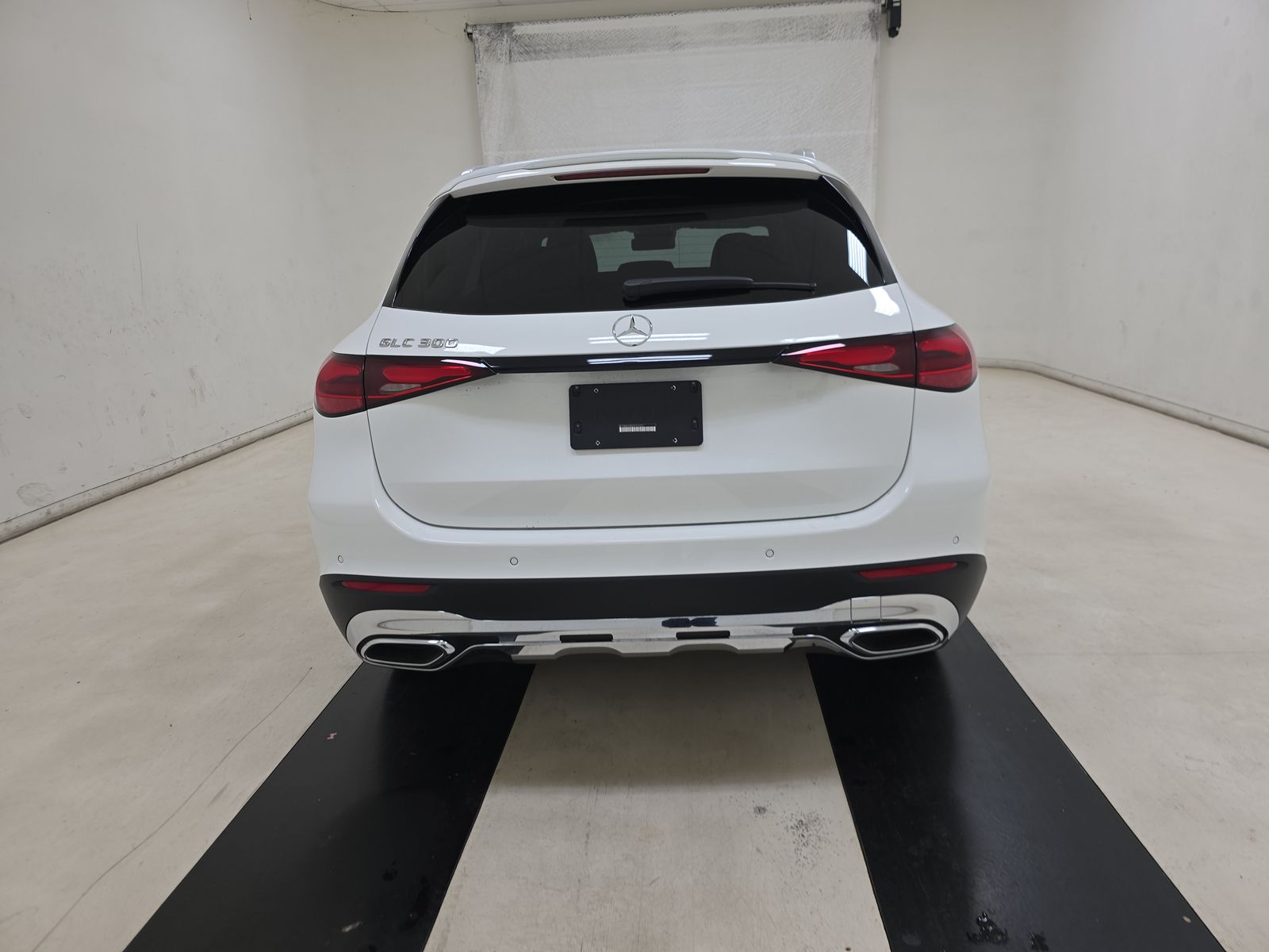 2025 Mercedes-Benz GLC GLC 300 RWD