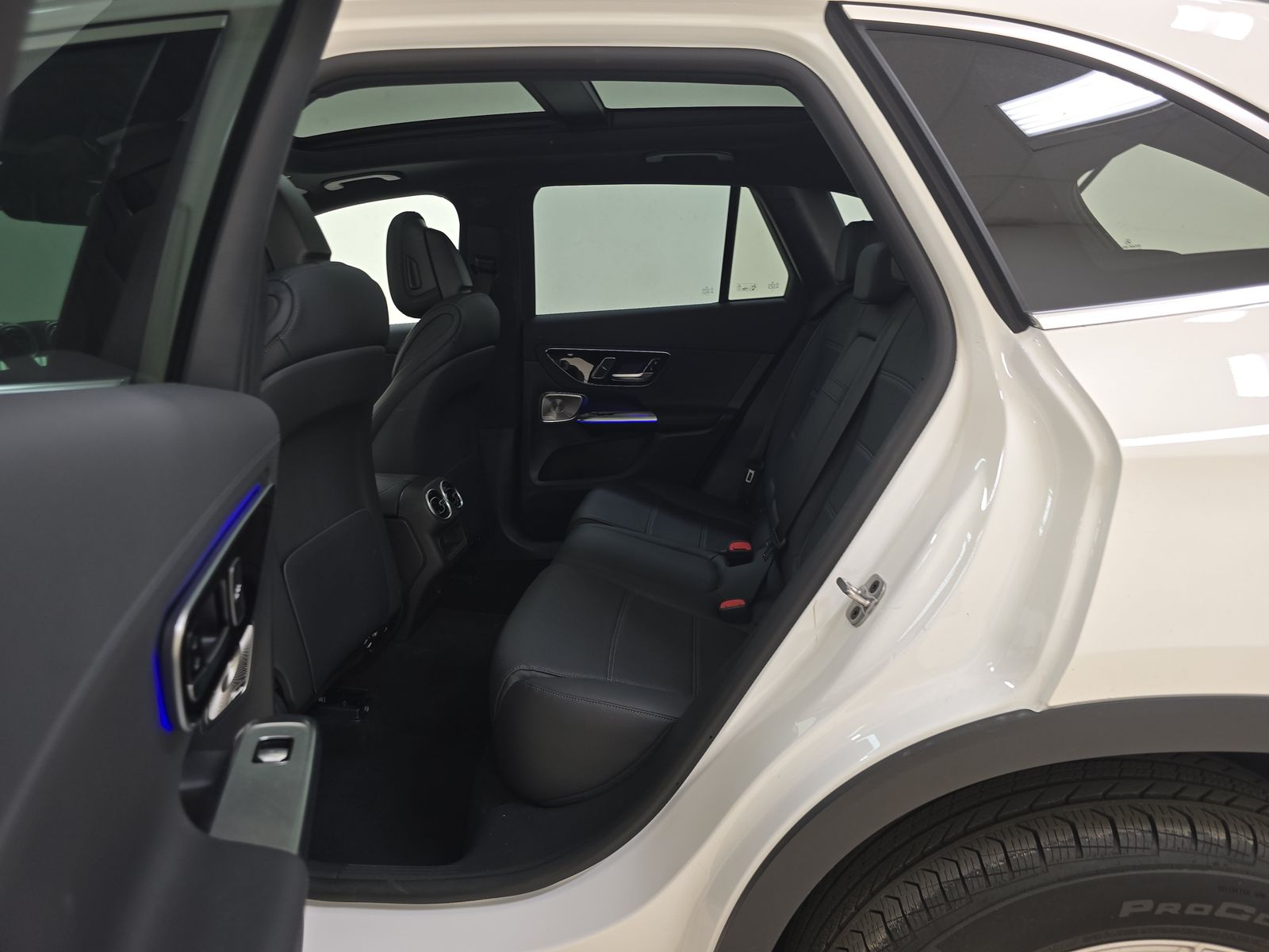 2025 Mercedes-Benz GLC GLC 300 RWD