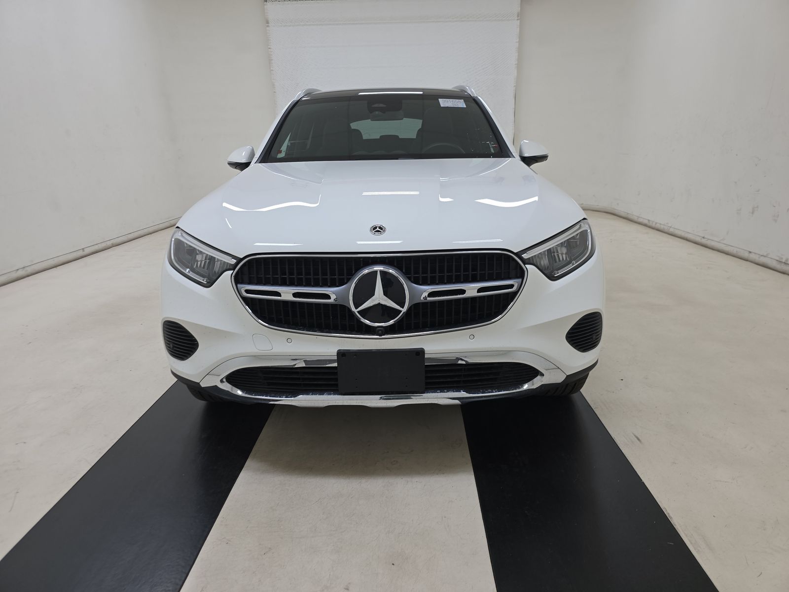 2025 Mercedes-Benz GLC GLC 300 RWD