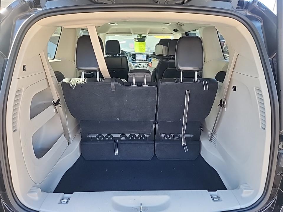 2023 Chrysler Pacifica Touring L FWD