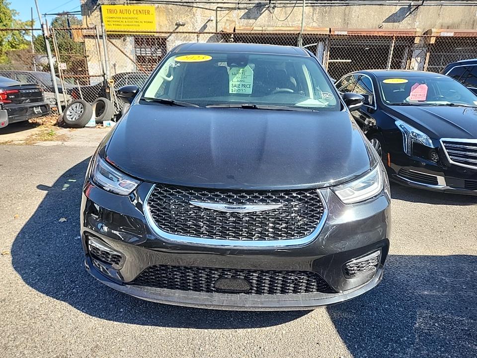 2023 Chrysler Pacifica Touring L FWD